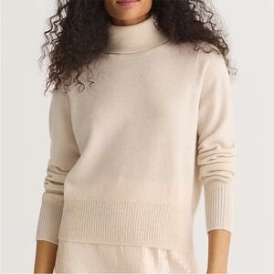 J Crew Shrunken Cashmere Turtleneck Sweater, Small